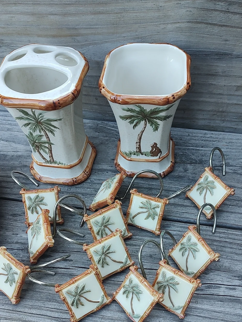 Vintage Springmaid Palm Breeze Bathroom Set Ceramic Soap Dish Toothbrush Holder